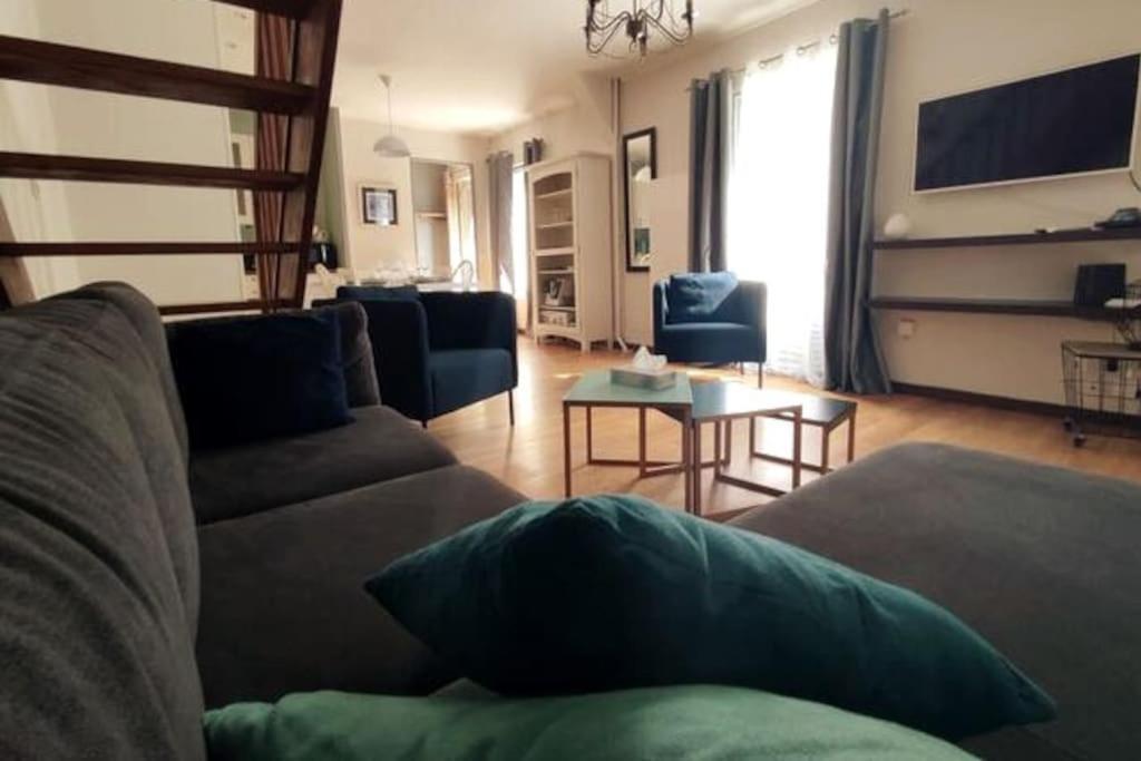 La Maison Combanaire Holiday home *